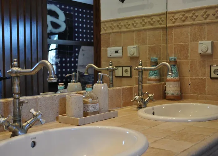 Casa Silca (adults Only) بيت ضيافة ماربيا